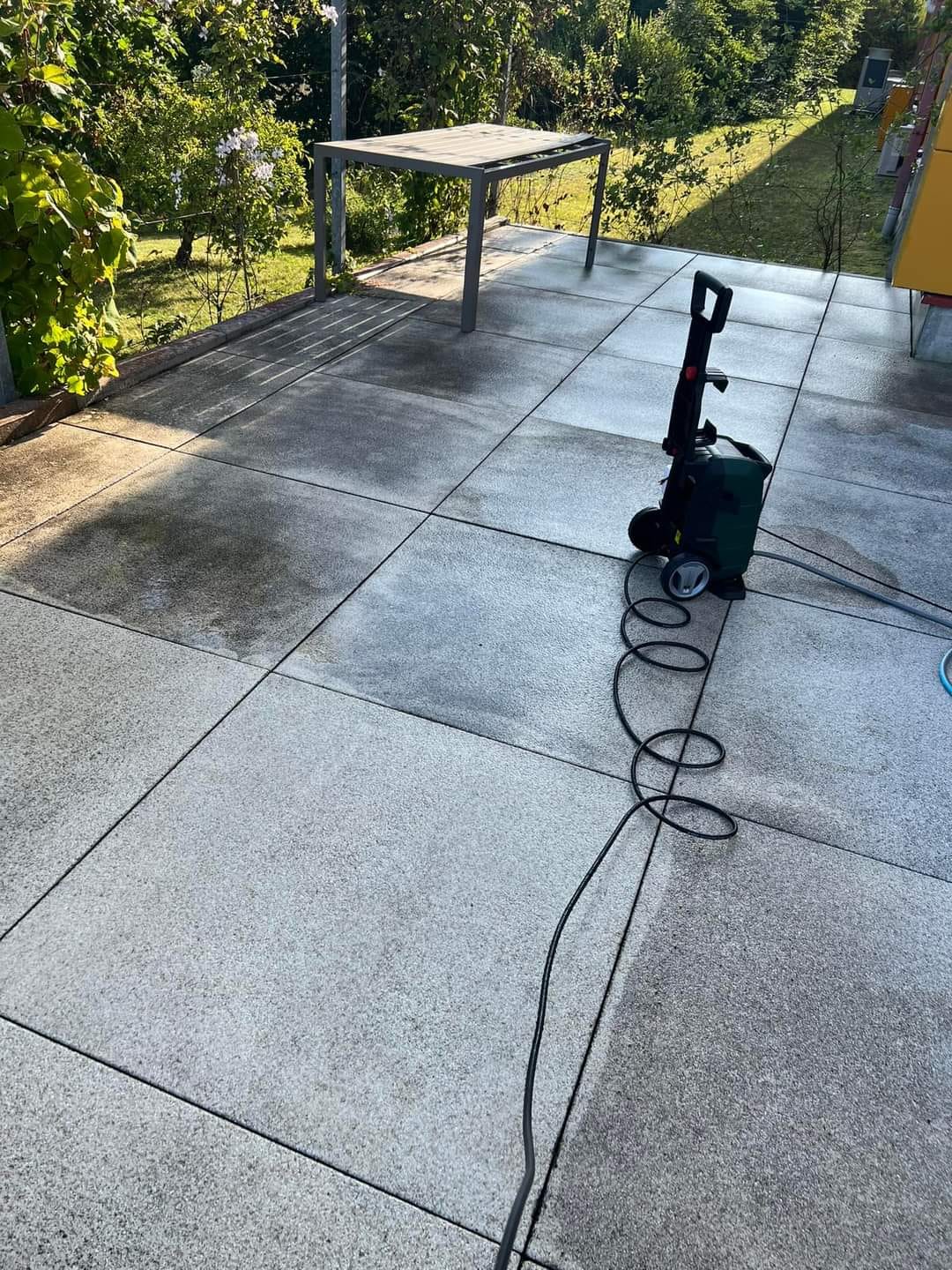 Terrassenreinigung